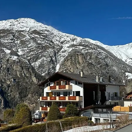 Swiss Paradise Sankt Niklaus Exterior photo