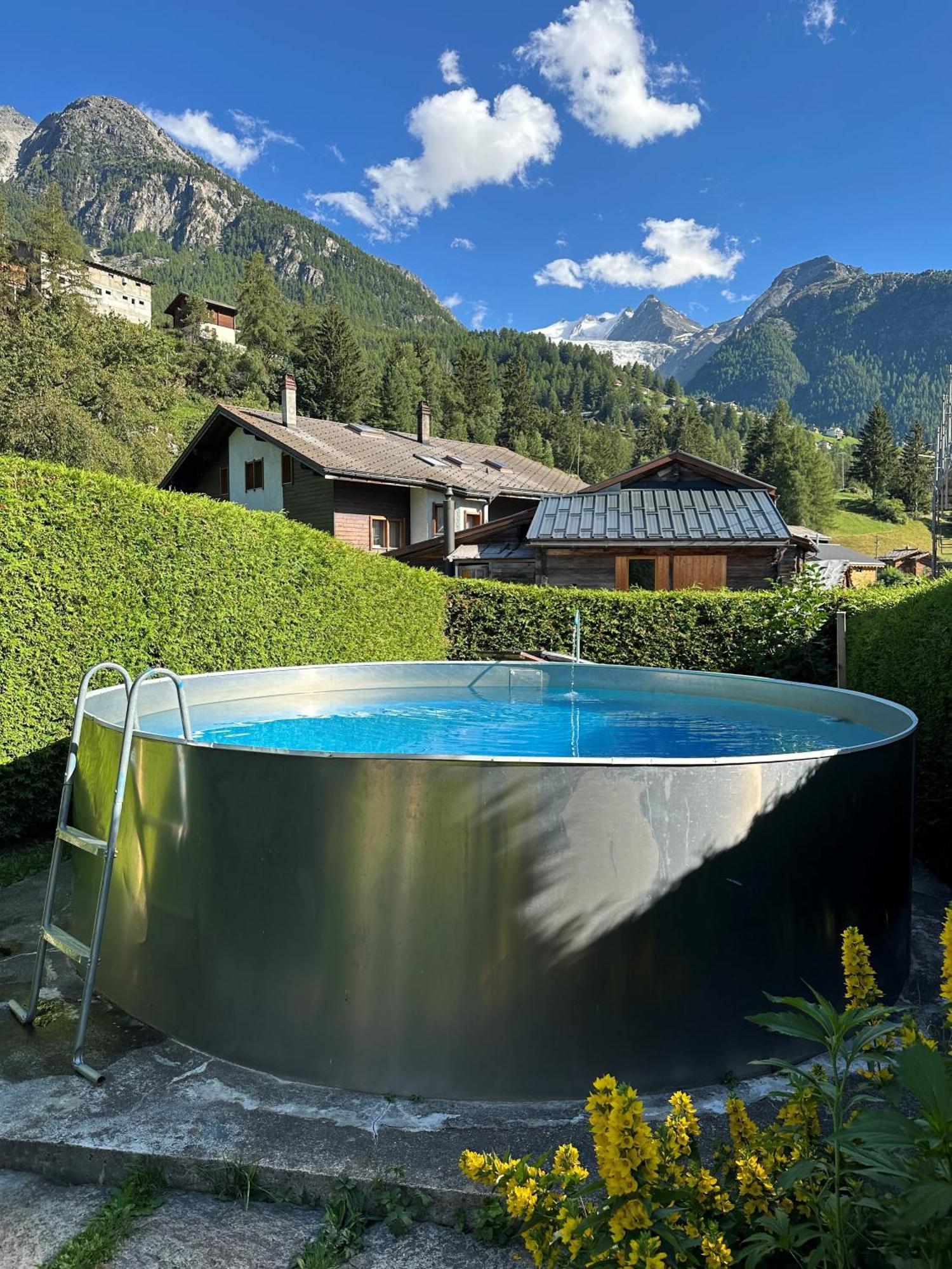 Swiss Paradise * Sankt Niklaus